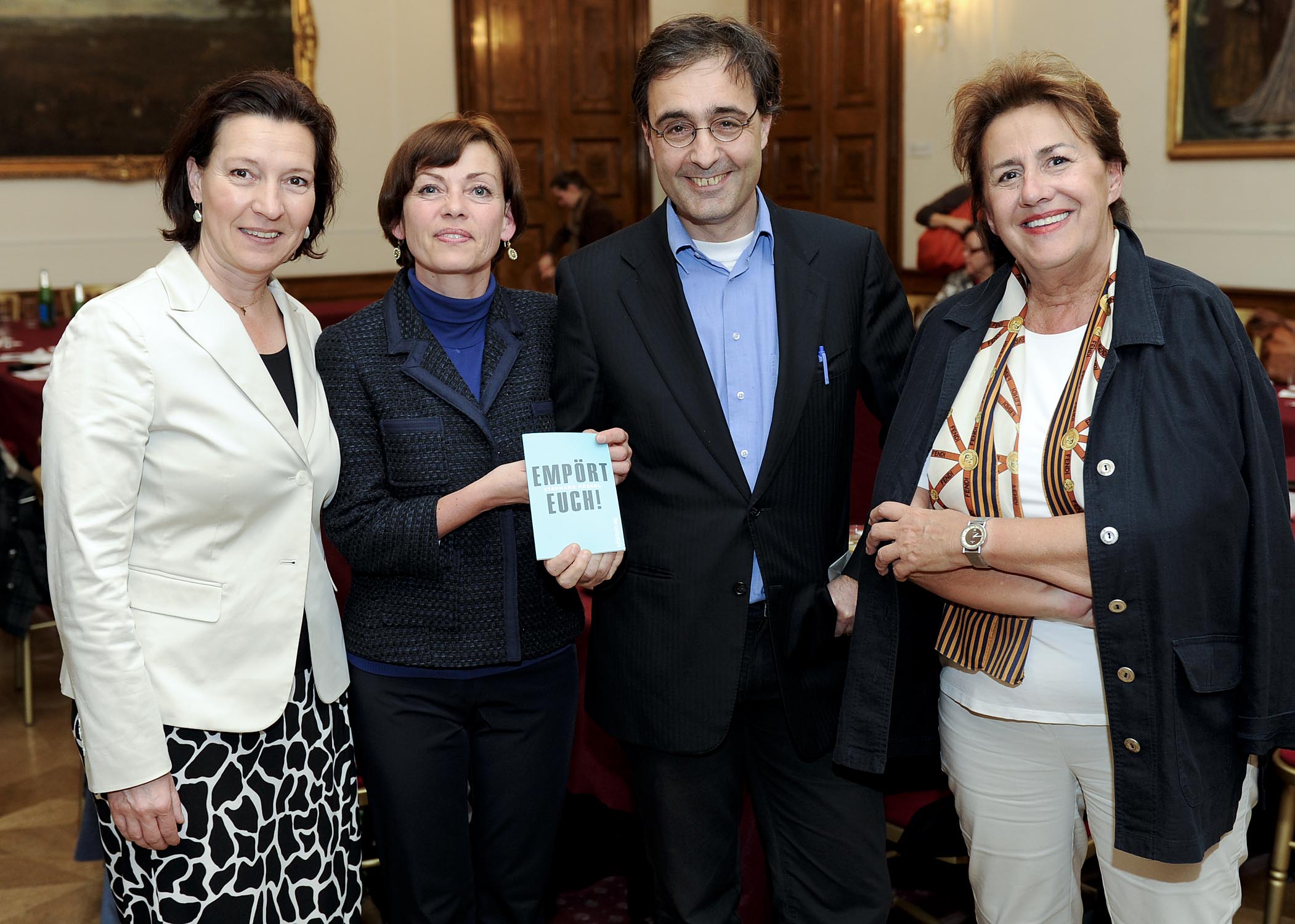 Frauenring-PreisträgerInnen 2011 Frauenring-PreisträgerInnen 2011